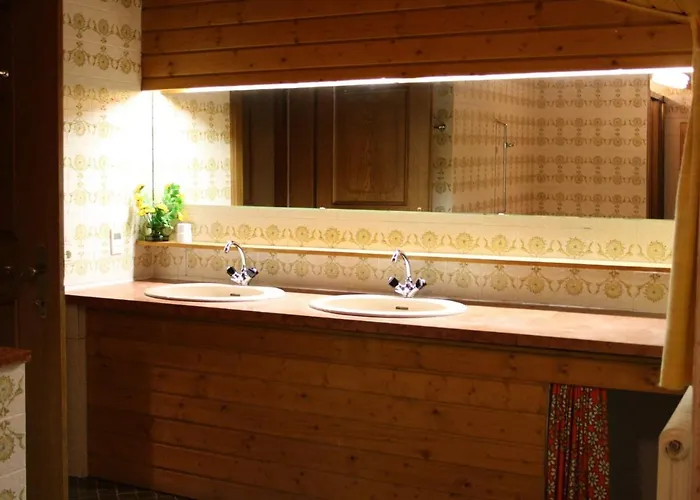 Apartamento With Balcony And Sauna Flachau